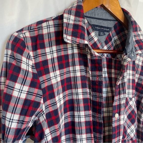 TOMMY HILFIGER Women’s Red Navy Plaid Button Down Long Sleeve Shirt Size Small - Picture 4 of 13